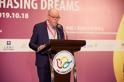 EFA President Jan Briers at the China Shanghai Performing Arts Festival with a Keynote Speech