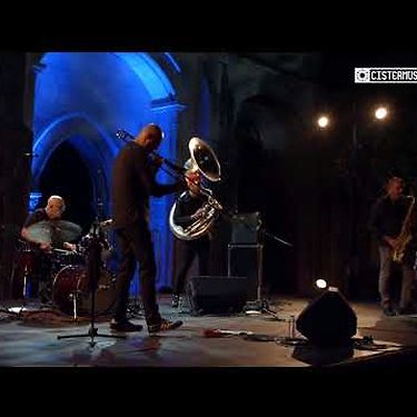 The Postcard Brass Band · Quarteto de Jazz