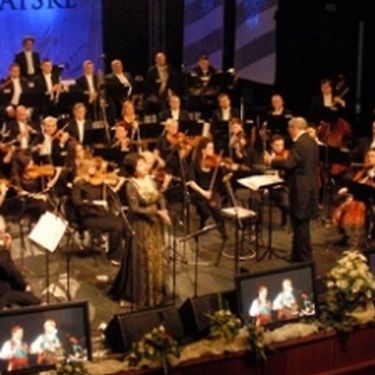 “Spring of Mostar” opens its 2010 edition with high-level patrons
