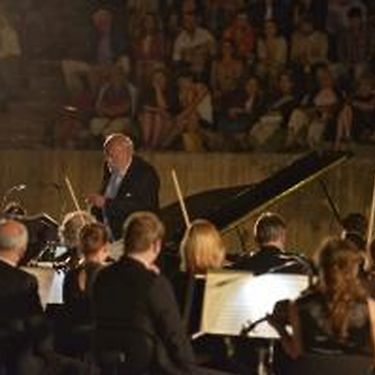 “Eternal Rhythms and Timeless Masters of Music”: Izmir Festival kicked off with Krzysztof Penderecki