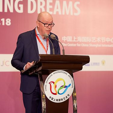 EFA President Jan Briers at the China Shanghai Performing Arts Festival with a Keynote Speech